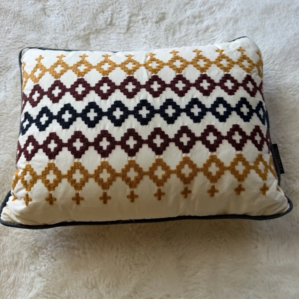 New Pendleton Cotton Lumbar Pillow 16”x12” Embroidered Geometric Southwestern
